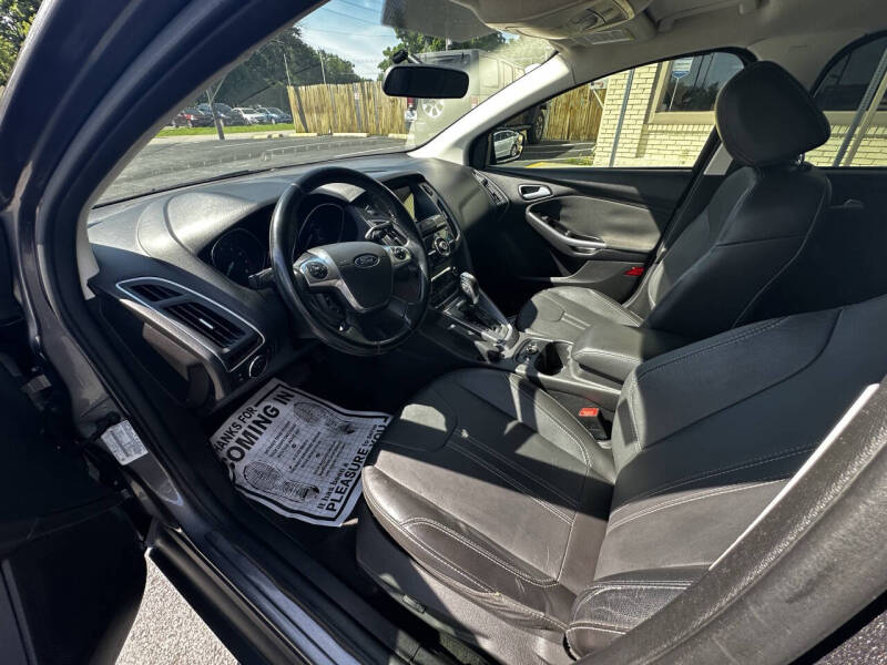 2014 Ford Focus Titanium