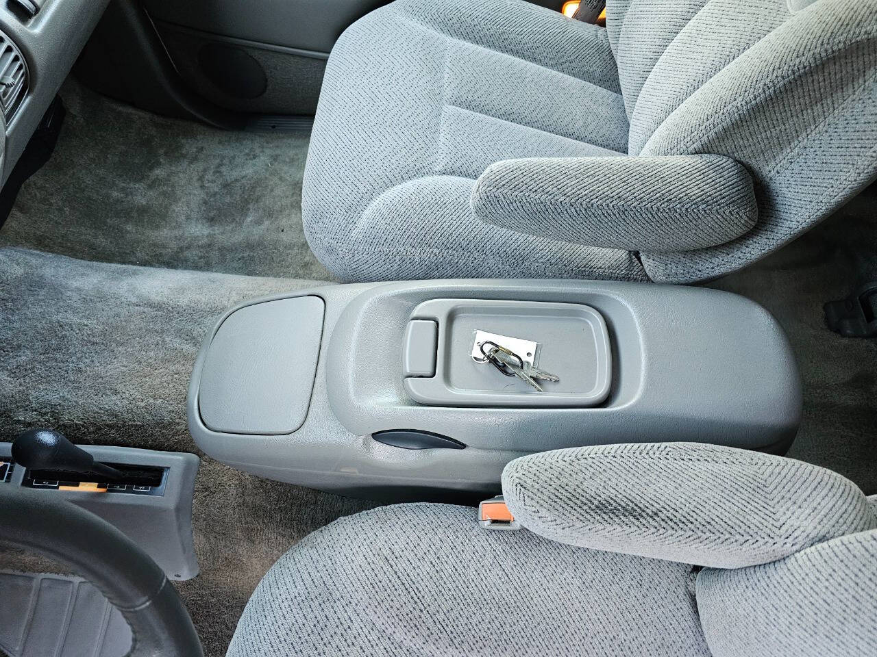 1998 Chevrolet Tahoe 26
