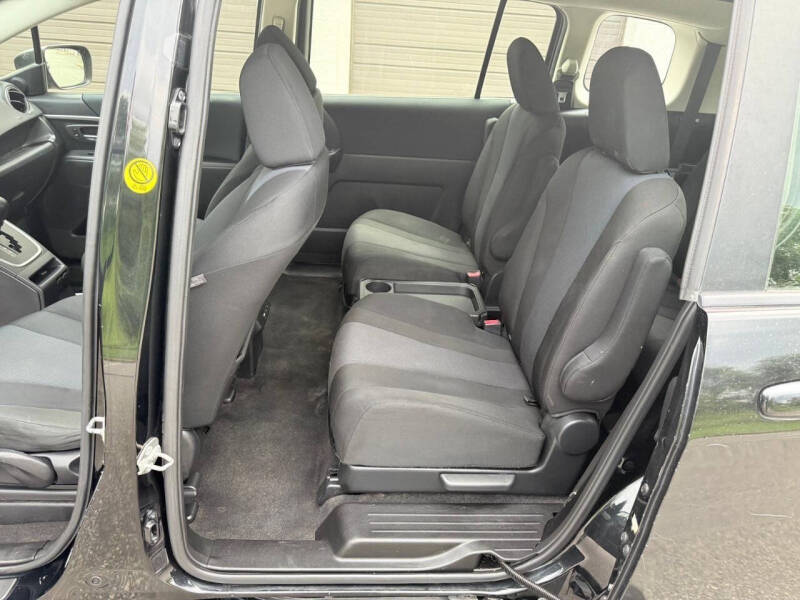 2015 Mazda MAZDA5 Sport