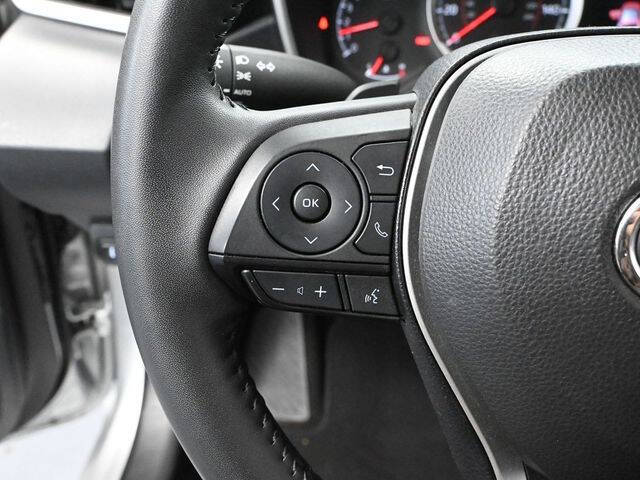 2022 Toyota Corolla Hatchback SE