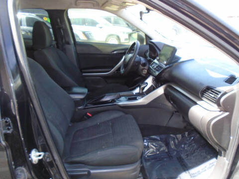 2022 Mitsubishi Eclipse Cross LE