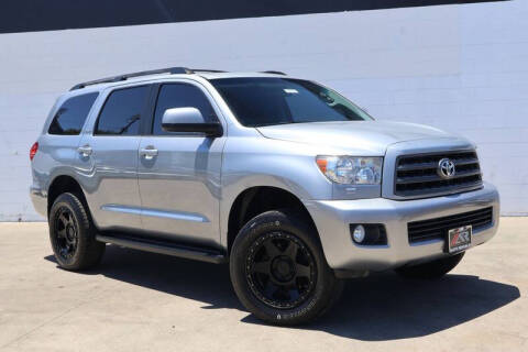 2017 Toyota Sequoia SR5