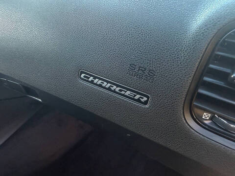 2017 Dodge Charger R/T