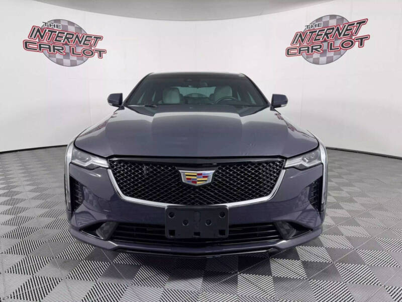 2024 Cadillac CT4 Luxury