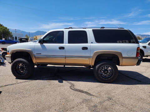 2000 Chevrolet Suburban for sale at Richardson Motor Company in Sierra Vista AZ