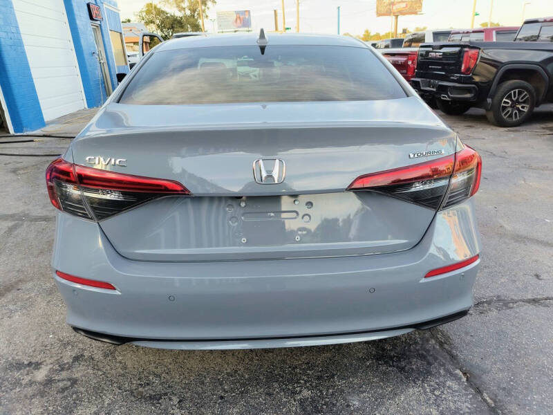 2024 Honda Civic Touring