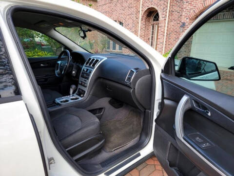 2011 GMC Acadia SL
