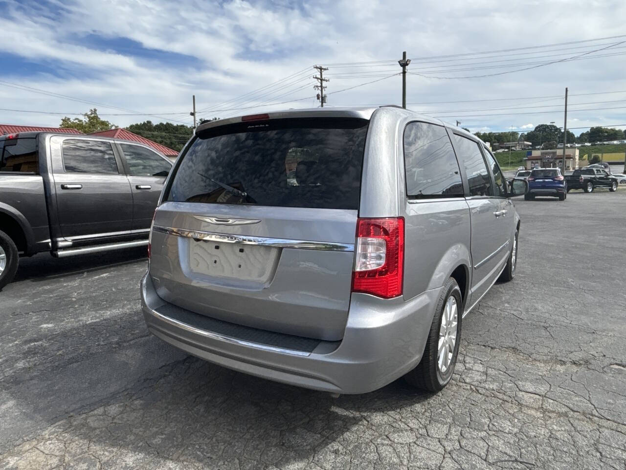 2016 Chrysler Town and Country for sale at Country Auto Sales Inc. in Bristol, VA