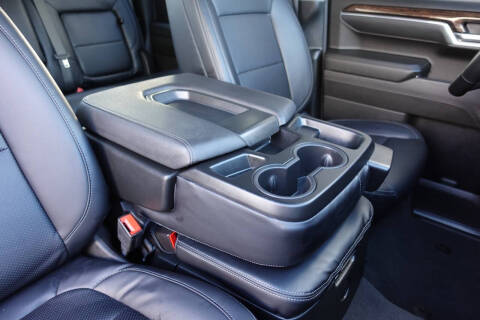 2025 GMC Sierra 1500 Elevation Standard