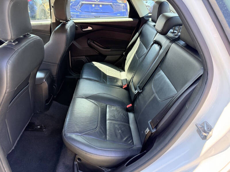 2017 Ford Focus Titanium