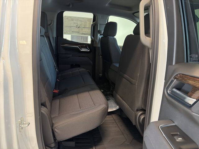 2026 GMC Sierra 1500 Elevation Standard