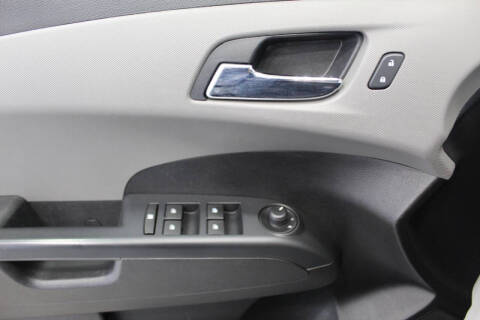 2016 Chevrolet Sonic LTZ Auto