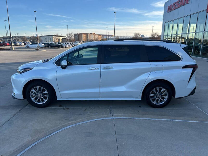 2024 Toyota Sienna