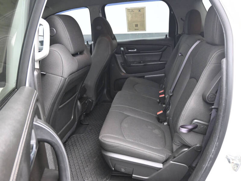 2015 GMC Acadia SLE-1