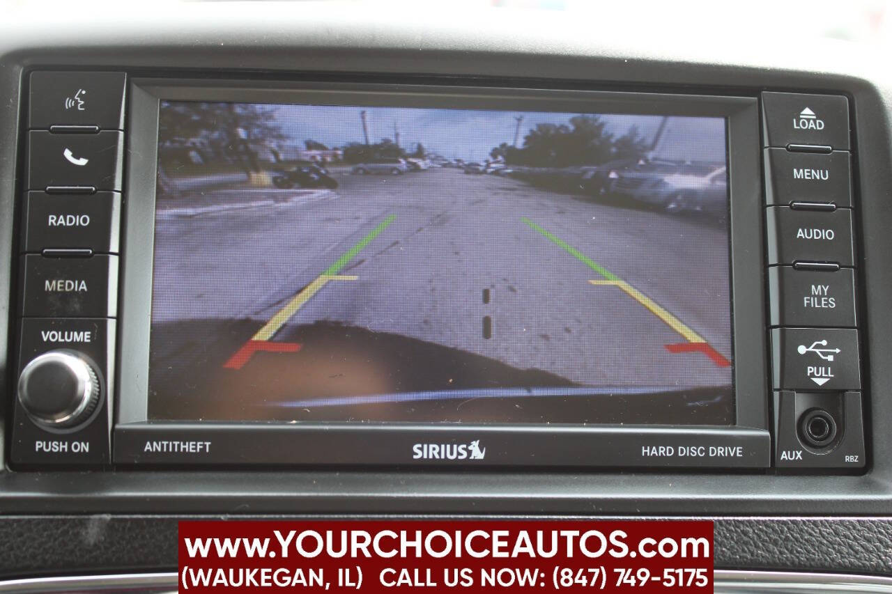 ChryslerTown and Country27