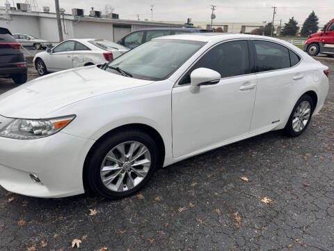 2015 Lexus ES 300h