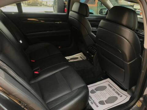 2011 BMW 7 Series 750Li xDrive