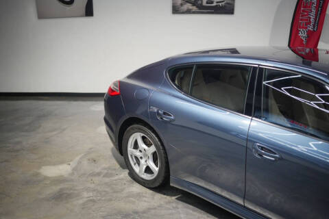 2011 Porsche Panamera