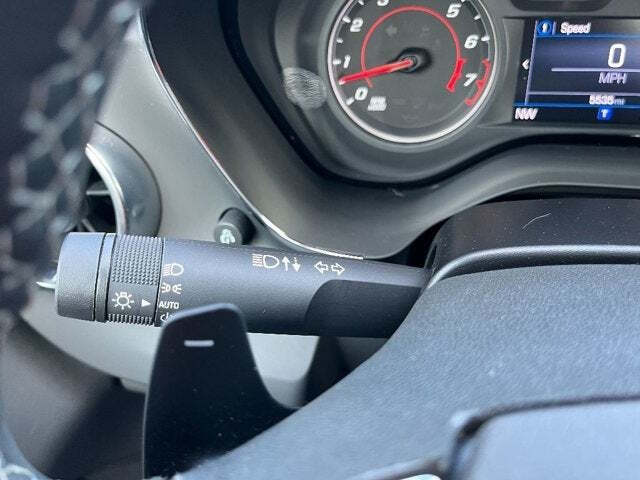 2023 Chevrolet Camaro 34