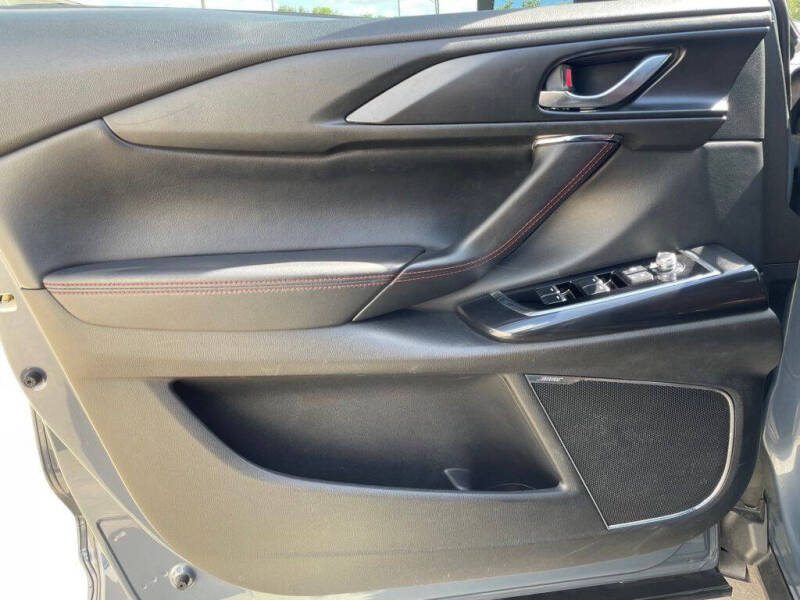 2023 Mazda CX-9 Carbon Edition