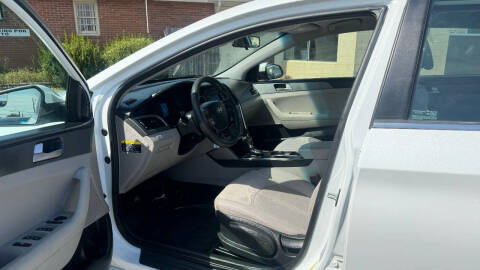 2017 Hyundai Sonata SE