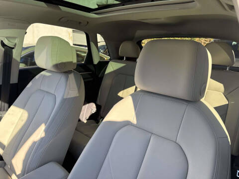 2025 Audi Q3 quattro S line Premium 45 TFSI