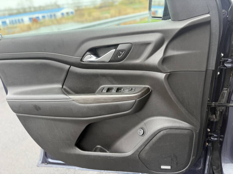 2019 GMC Acadia SLT-1