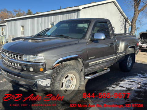 1999 Chevrolet Silverado 1500 for sale at B & B Auto Sales in Brookings SD