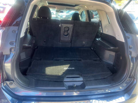 2016 Nissan Rogue SV