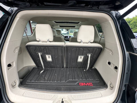 2020 GMC Acadia Denali