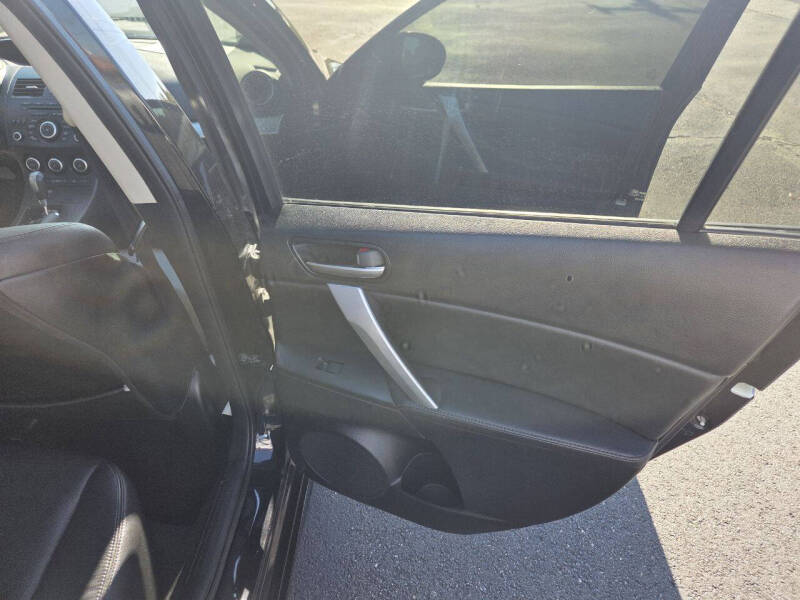 2012 Mazda MAZDA3 s Grand Touring