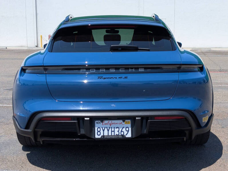 2021 Porsche Taycan 4S Cross Turismo