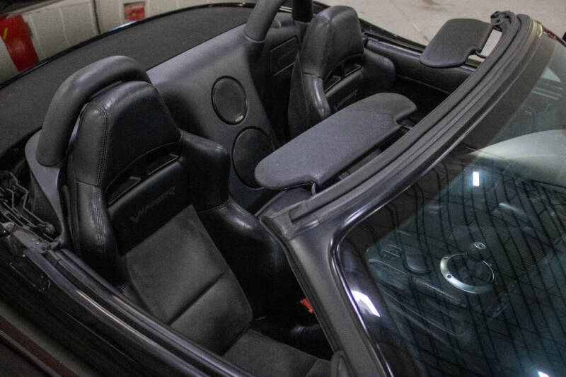 2003 Dodge Viper SRT-10