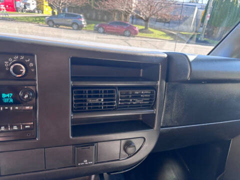 2016 Chevrolet Express 3500