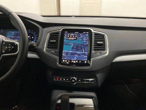 2025 Volvo XC90 B5 Core Bright Theme
