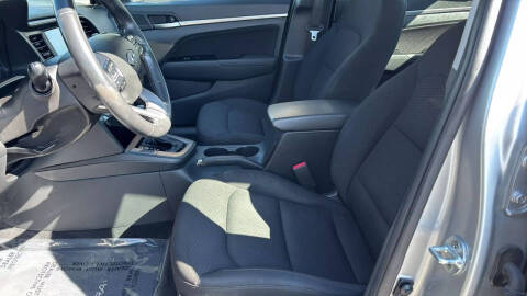 2020 Hyundai Elantra