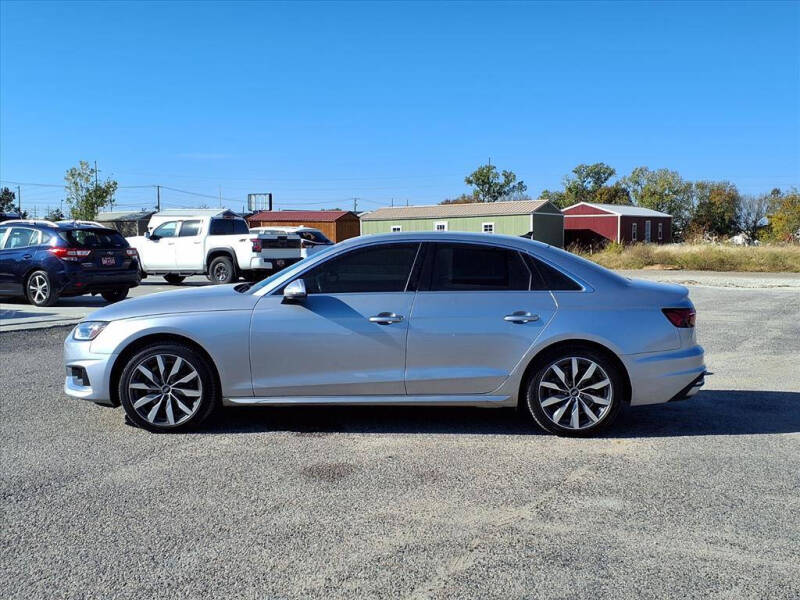 2022 Audi A4 quattro Premium Plus 40 TFSI
