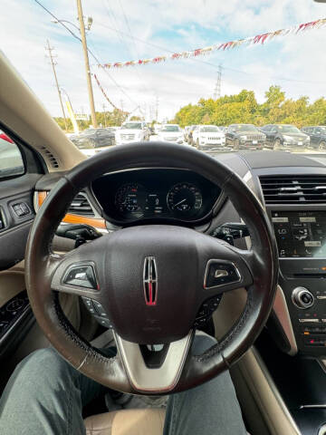 2017 Lincoln MKC Select