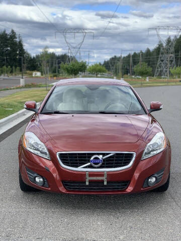 2011 Volvo C70 T5