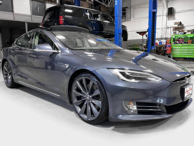 2016 Tesla Model S 75D