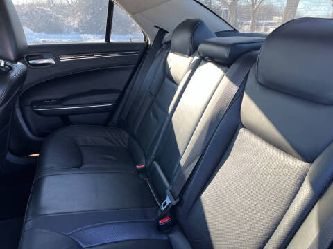 2018 Chrysler 300 Limited