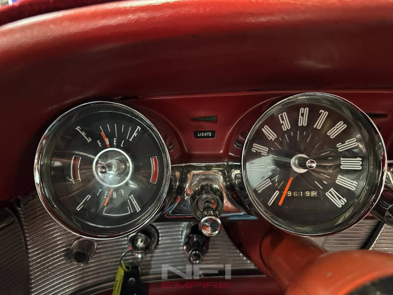 1962 Ford Thunderbird