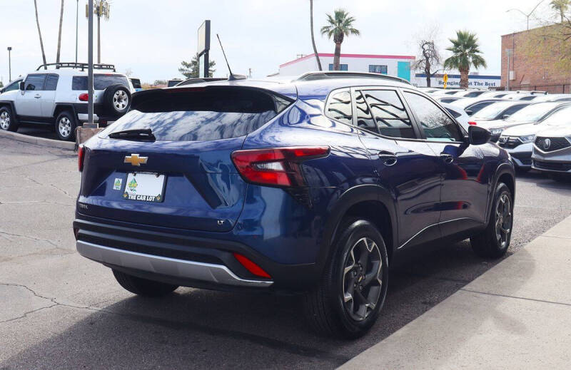 2024 Chevrolet Trax LT