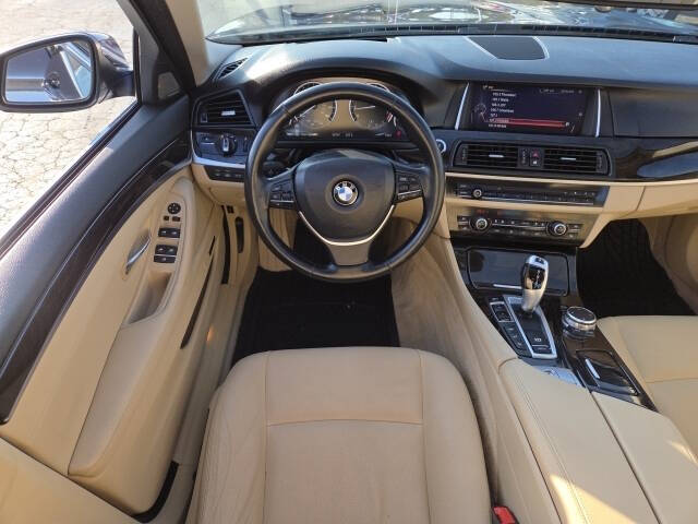 2015 BMW 5 Series 528i xDrive