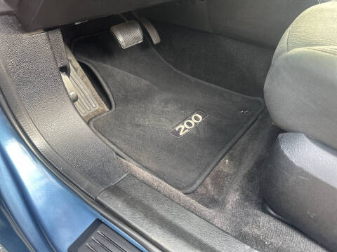 2011 Chrysler 200 Touring