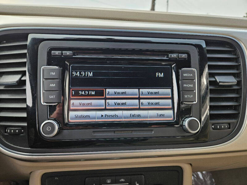 2013 Volkswagen Beetle Convertible