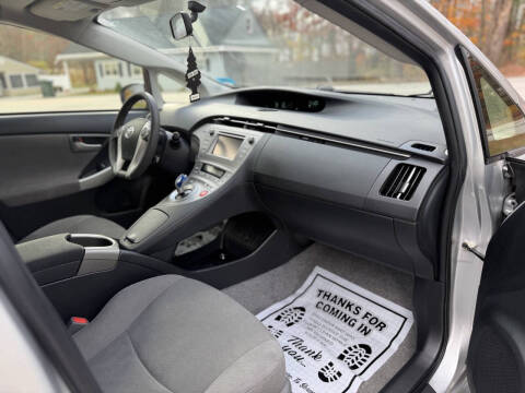 2014 Toyota Prius Two