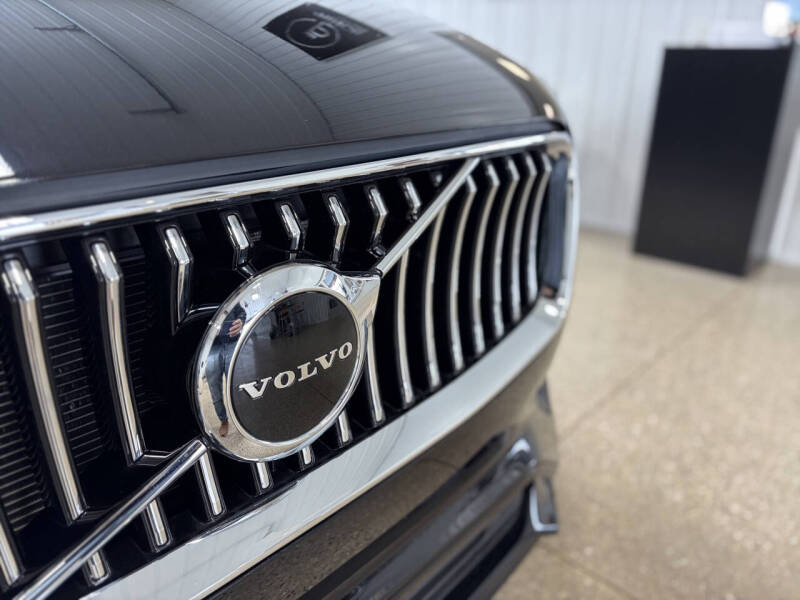 2020 Volvo XC90 T5 Momentum