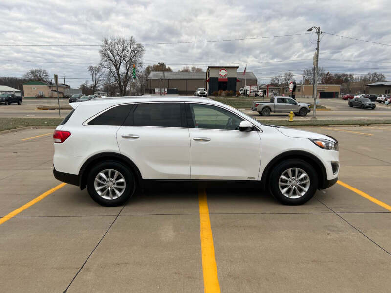 2018 Kia Sorento LX