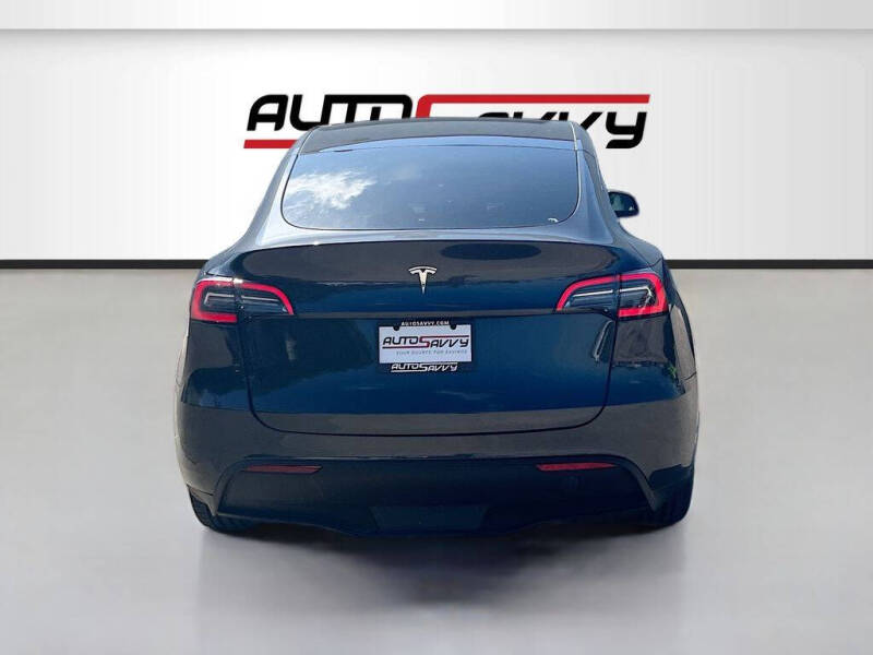 2024 Tesla Model Y Long Range